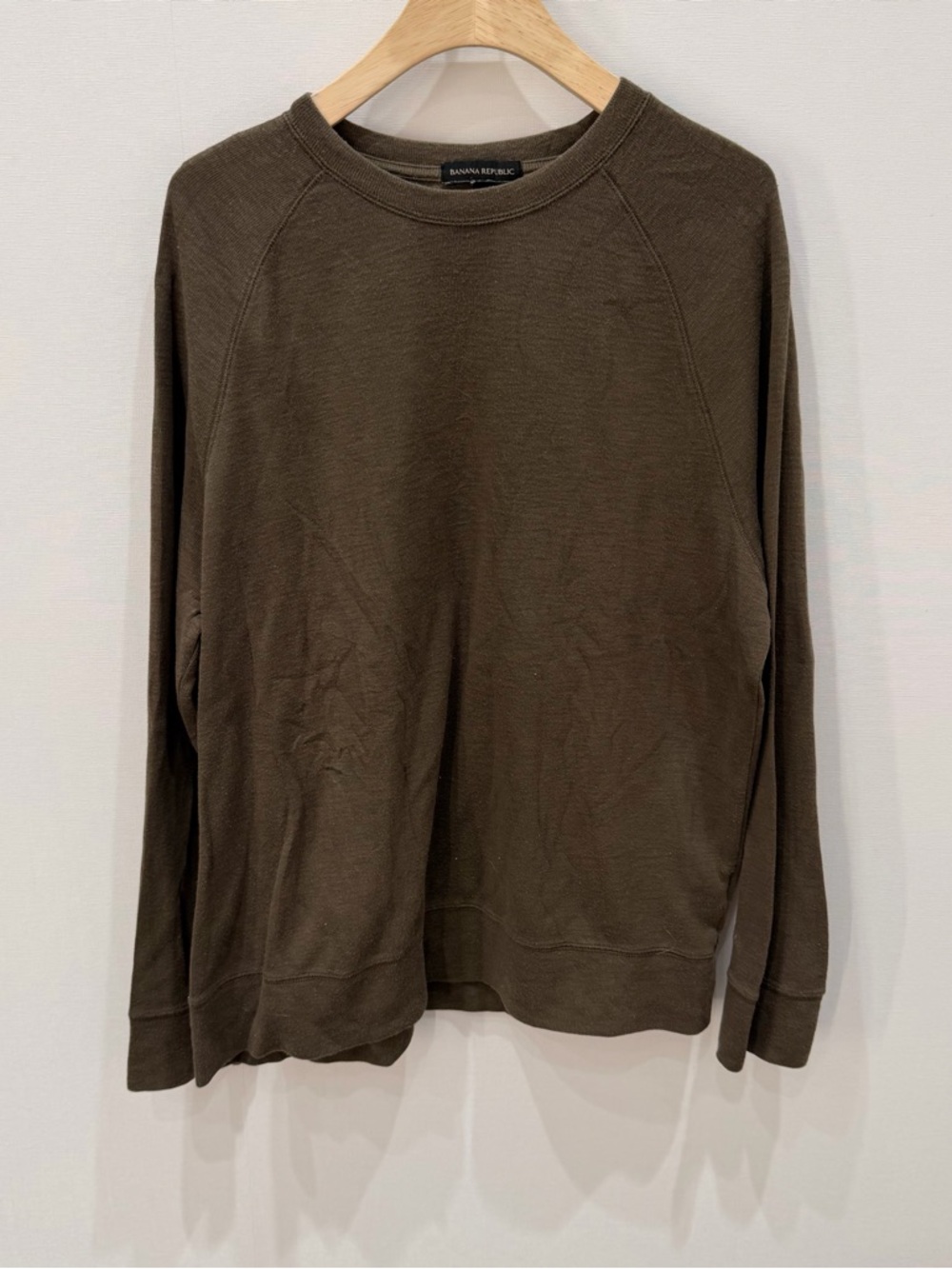Banana Republic Men's Crewneck Sweatshirt in Olive
